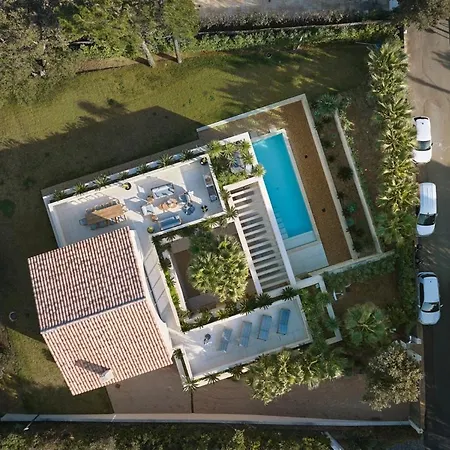 Belier, Pampelonne Villa Saint-Tropez